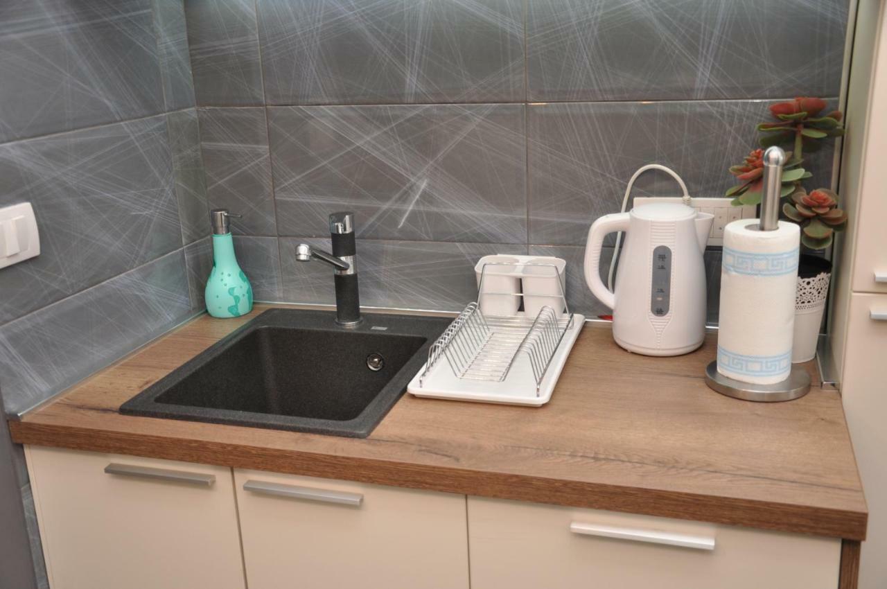 Lux Apartman Cacak Ngoại thất bức ảnh