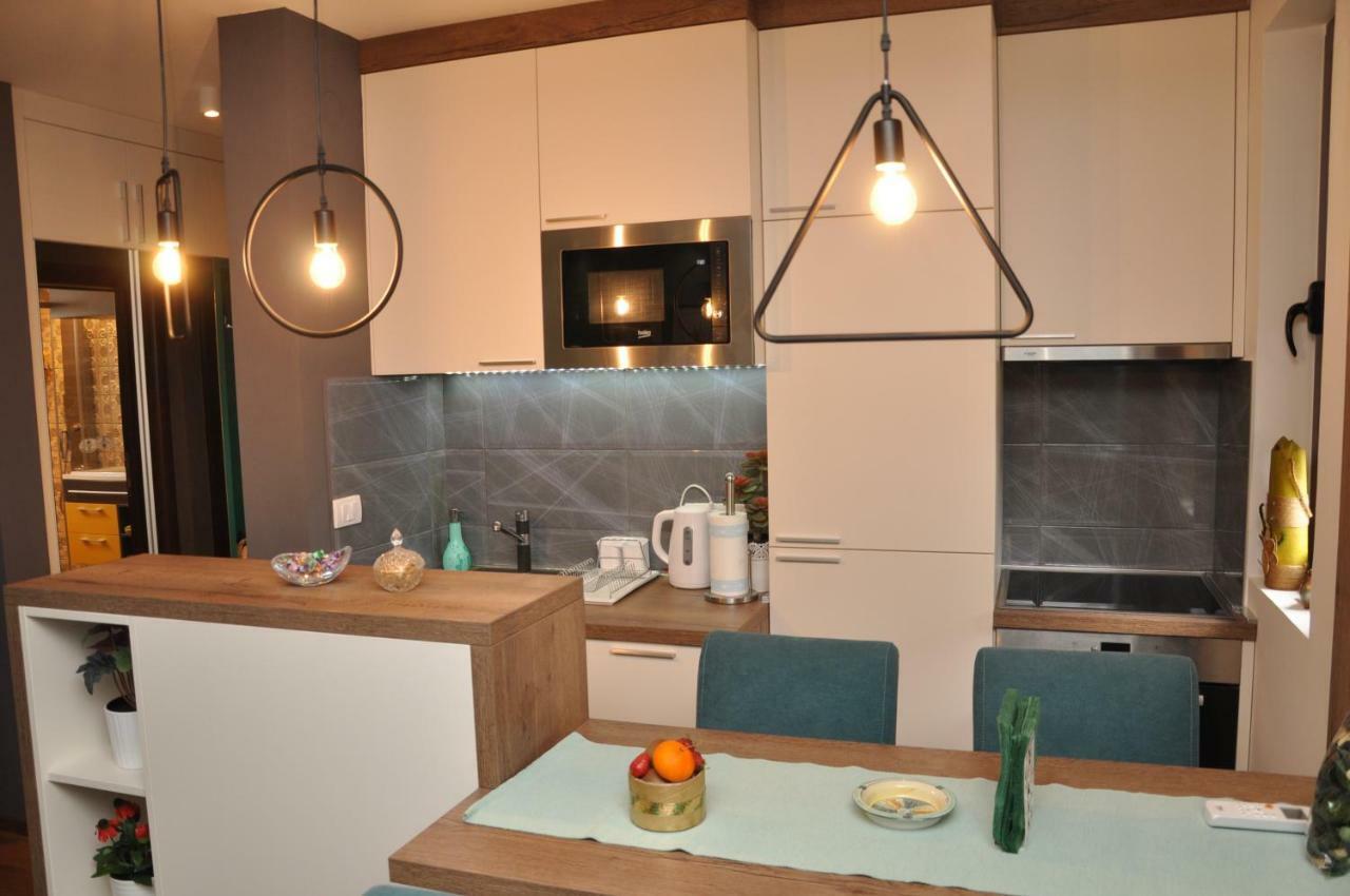 Lux Apartman Cacak Ngoại thất bức ảnh